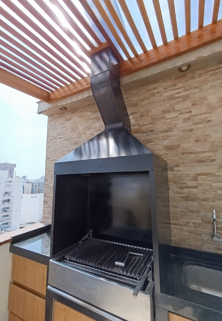 Campana cerrada con muros