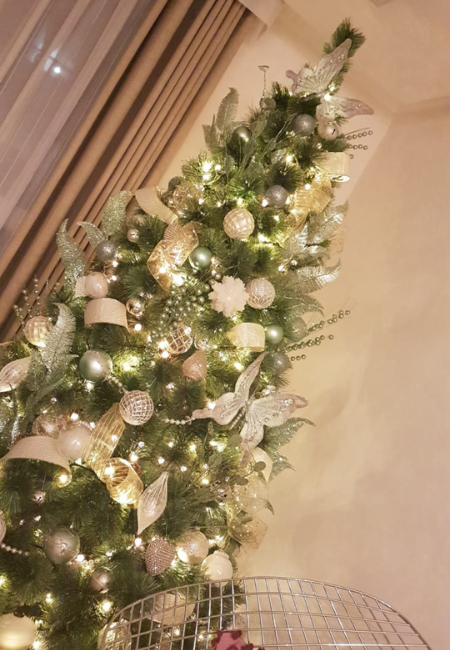 Árbol de navidad para sala de casa
